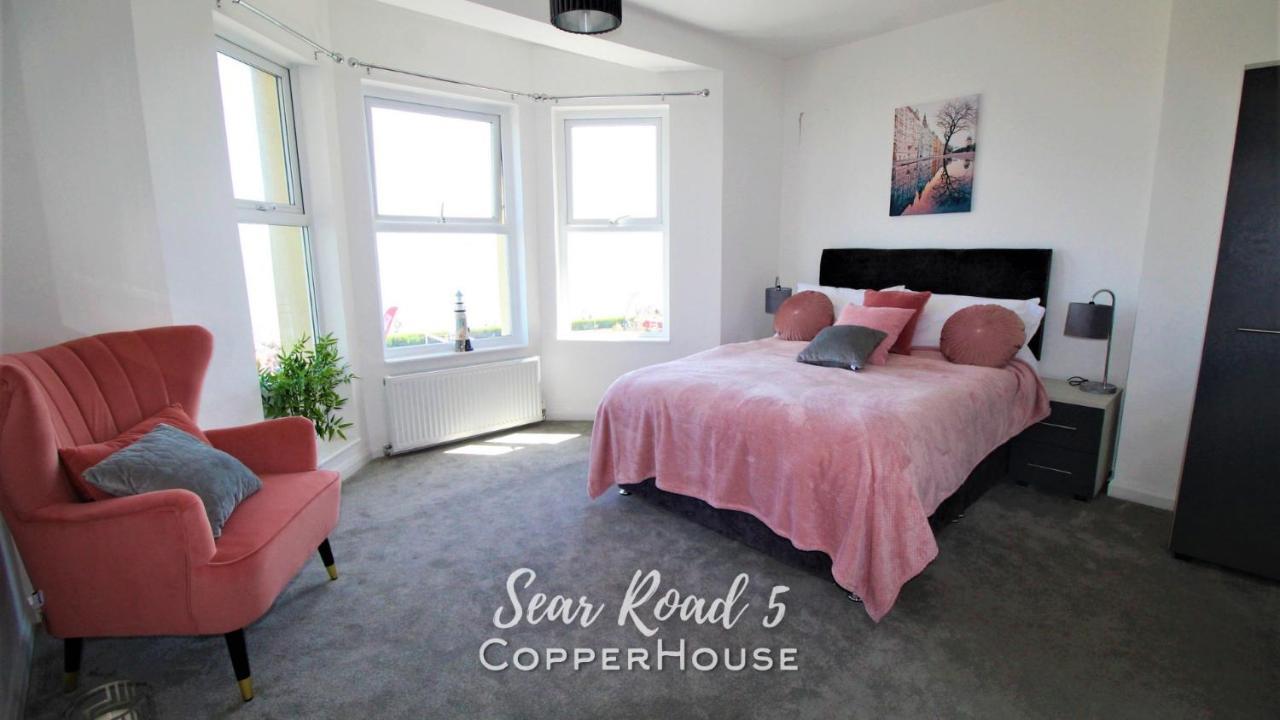 Beautiful Apartments On The Sea Front - Sea Road 5 Felixstowe Buitenkant foto